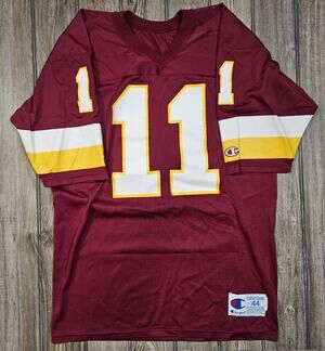 VINTAGE Washington Redskins Jersey Mens 44 Red NFL Football Champion 11 Blank